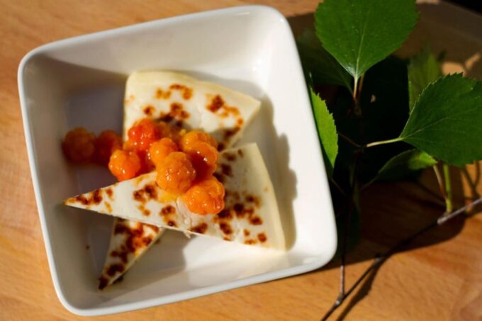 FOOD Tour With Rooftop Bar Visit in Helsinki - Booking and Cancellation Policy