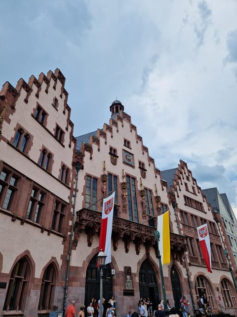 Frankfurt Am Main: Modern and Historical Frankfurt - Visiting Iconic Landmarks