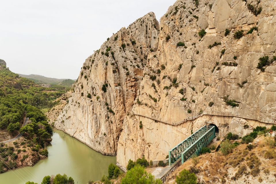 From Costa Del Sol & Málaga: Caminito Del Rey Guided Tour - Participant Requirements