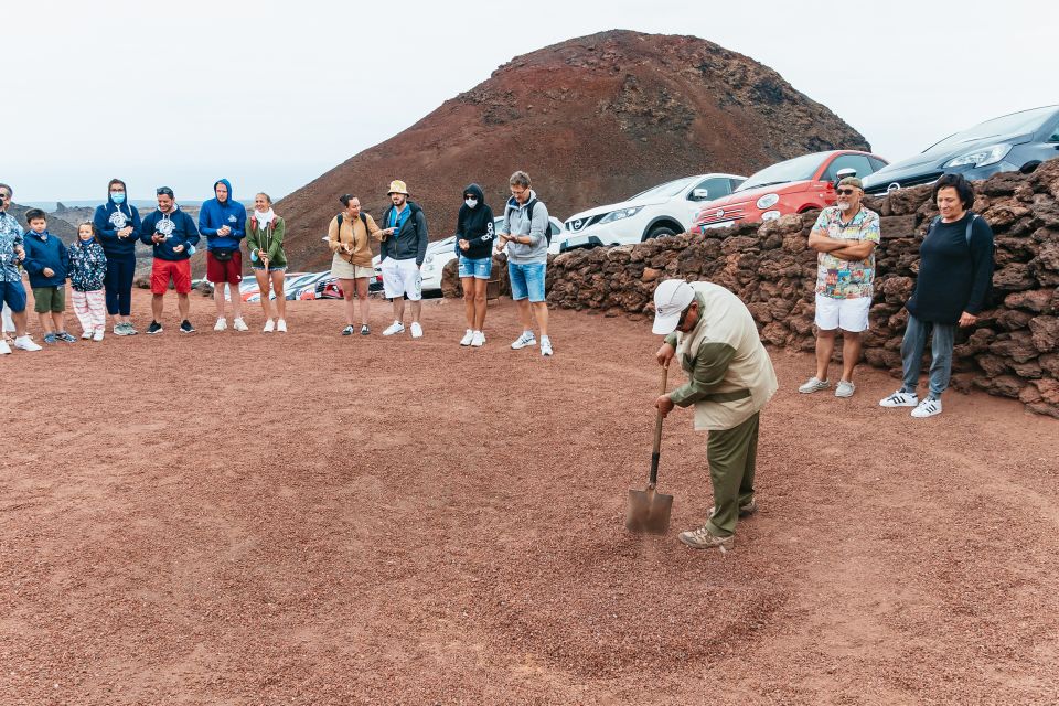 From Fuerteventura: Lanzarote Trip With Wine Tasting & Lunch - Jameos Del Agua and Wine Tasting