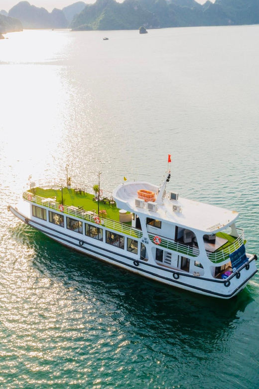 FROM HA NOI : FULL DAY LUXURY HA LONG BAY CRUISE - LIMOUSINE - Booking and Cancellation Policy