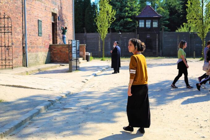 From Krakow: Auschwitz-Birkenau Full-Day Tour With Pickup - Booking and Cancellation Policy