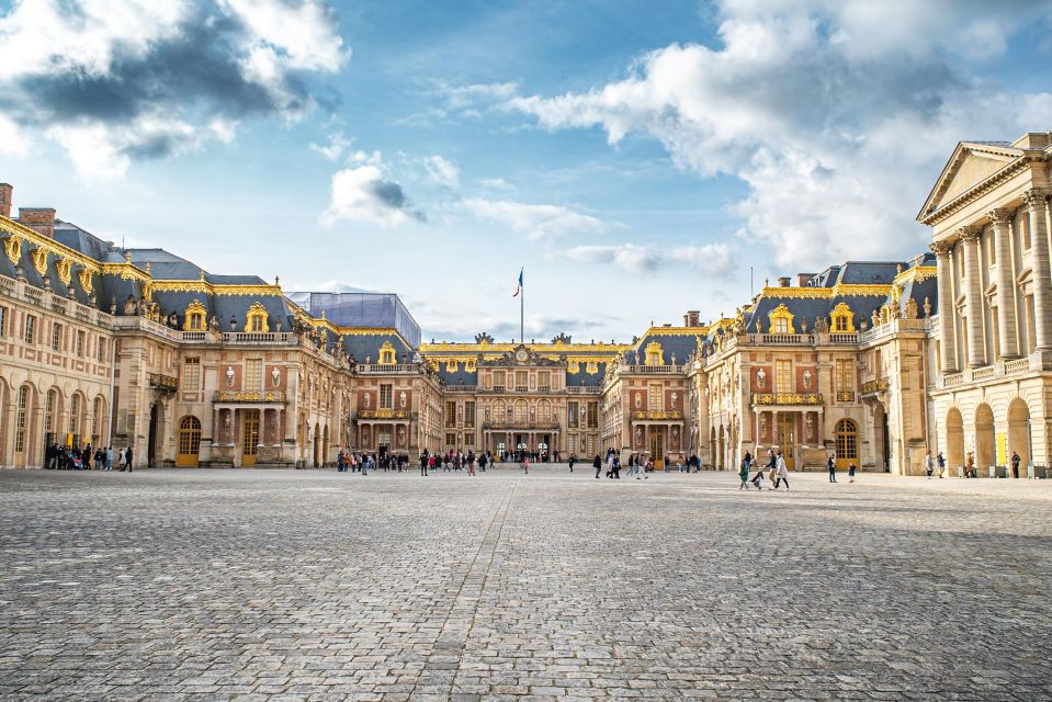 From Paris: Versailles Palace & Gardens Private Guided Tour - Frequently Asked Questions