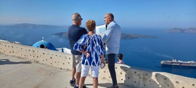 From Santorini: 5-Hour Guided Highlights Tour - Knowledgeable and Tailored Experiences