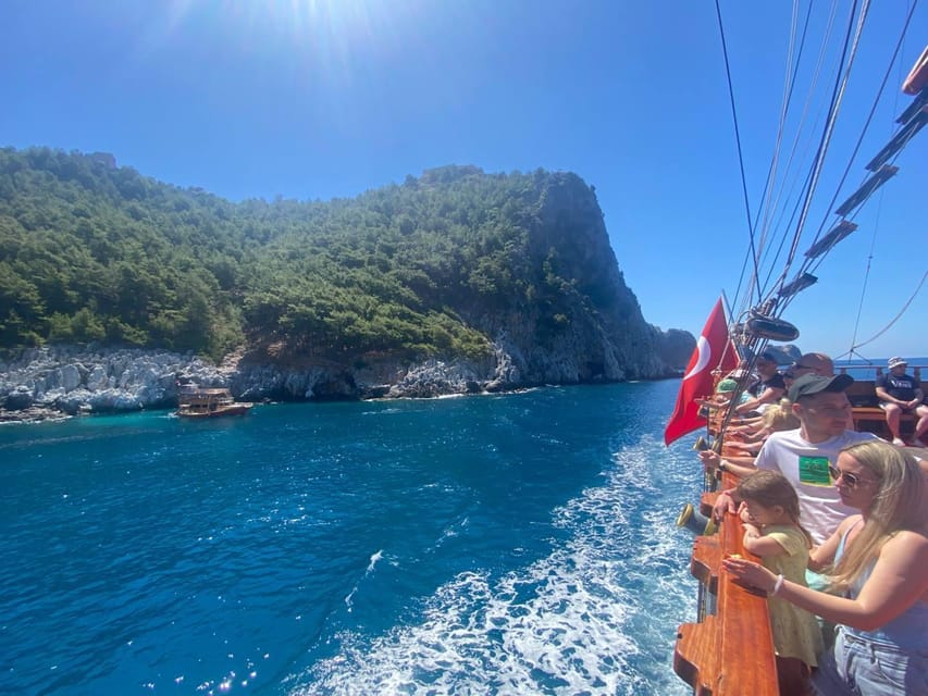 From Side to Alanya: Relax Boat Tour With Lunch and Swimming - Exploring Alanyas Coastal Beauty