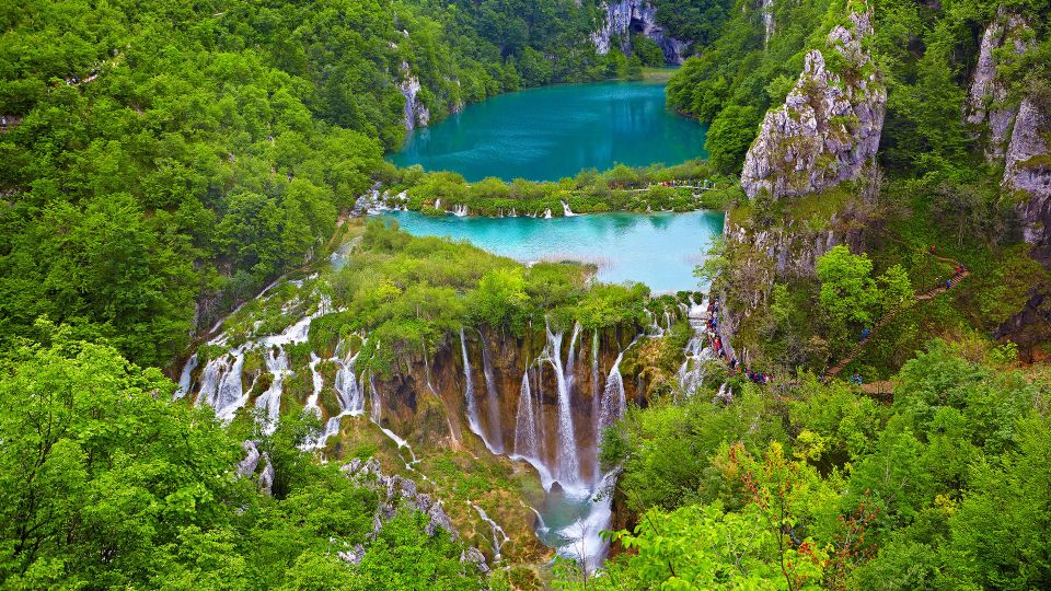 From Split: Transfer to Zagreb With Stop at Plitvice Lakes - Reservation and Cancellation Policy