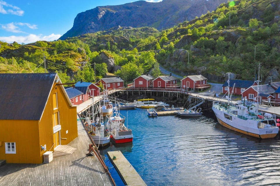 From Svolvær: Reine & Å Lofoten West Island Full Day Tour - Tips for Enjoying the Tour