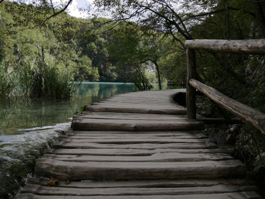 From Zagreb: Plitvice Lakes - Your Personalized Experience - Lunch at Local Restaurant