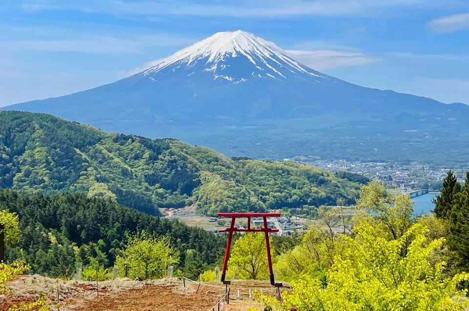 Fuji Kawaguchiko, Hot Spring, Wind & Ice Cave Adventure Day - Frequently Asked Questions