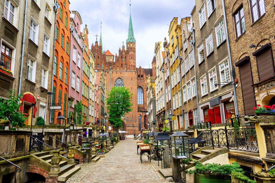 GdańSk: Old Town Private Walking Tour With Legends and Facts - Local Tips and Recommendations