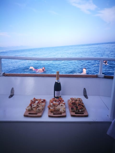GHP BOAT - SUNSET TOUR WITH APERITIVO - Customer Reviews