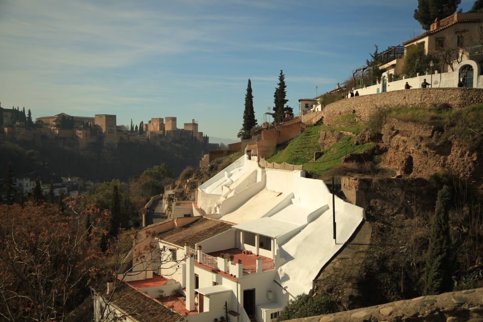 Granada: Albaicin and Sacromonte E-Bike Tour - Frequently Asked Questions