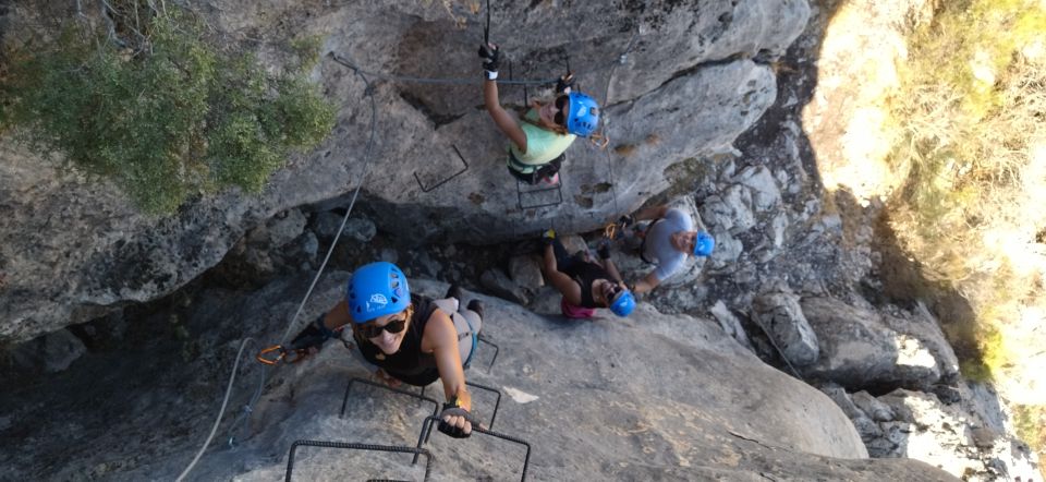 Granada: via Ferrata Moclin With Transfers - Route Description