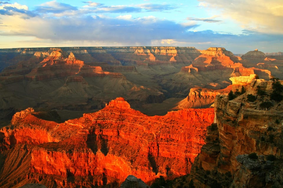 Grand Canyon Village/Tusayan: South Rim Sunset Tour & Dinner - Booking Details