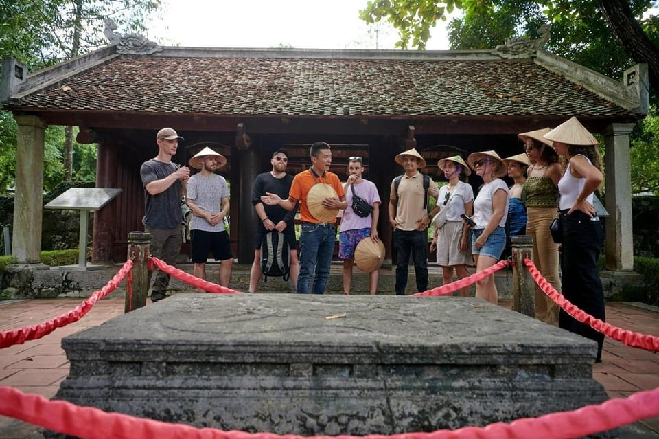 HA NOI: HOA LU - TRANG AN - MUA CAVE DAY TRIP BY LIMOUSINE - Stunning Mountain Viewpoint Hike