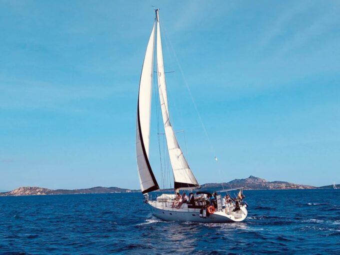 Half Day Tour Alghero - 15 M Sailing Boat - Frequently Asked Questions
