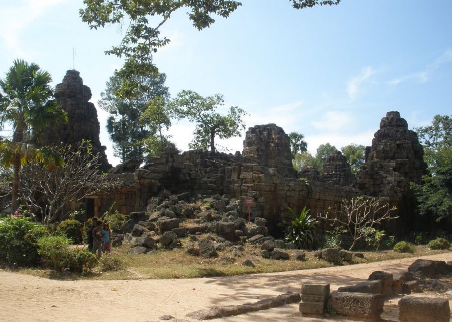 Half-Day Tour of Tonle Bati and Ta Prohm Temples - Tips for a Great Experience