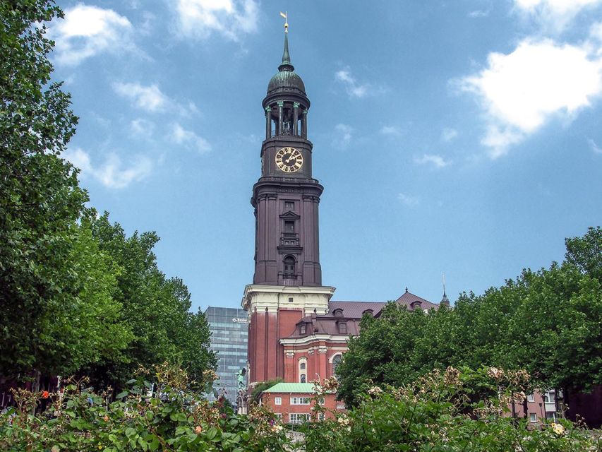 Hamburg: 40+ Attractions City Pass & Public Transportation - Important Information