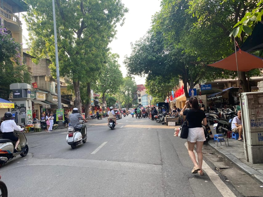 Hanoi: Walking Culturistic Tour With Snacks - Local Food Recommendations