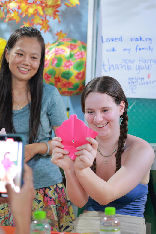 Hoi An: Lantern Boat Trip & Flower Lantern Making Class. - Important Participant Information