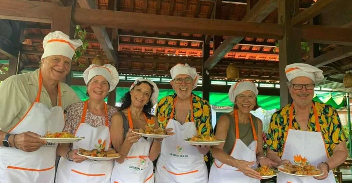 Hoi An: Market Tour - Farming and Cooking Class in Tra Que - Cooking Class Experience