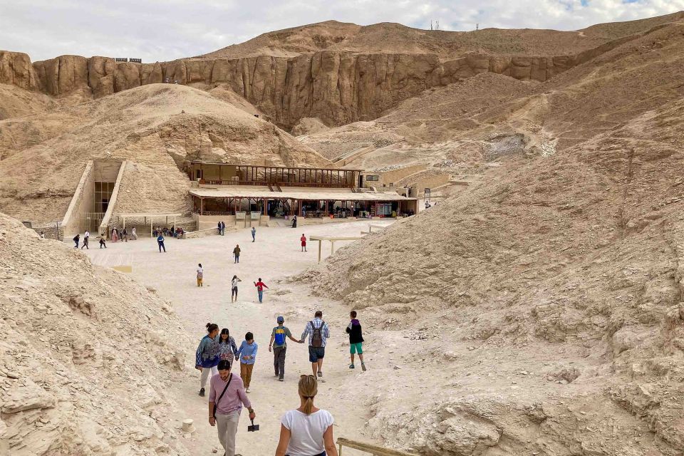 Hurghada: Valley of Kings Hatshepsut & Karnak Luxor Day Trip - Booking Process and Policies