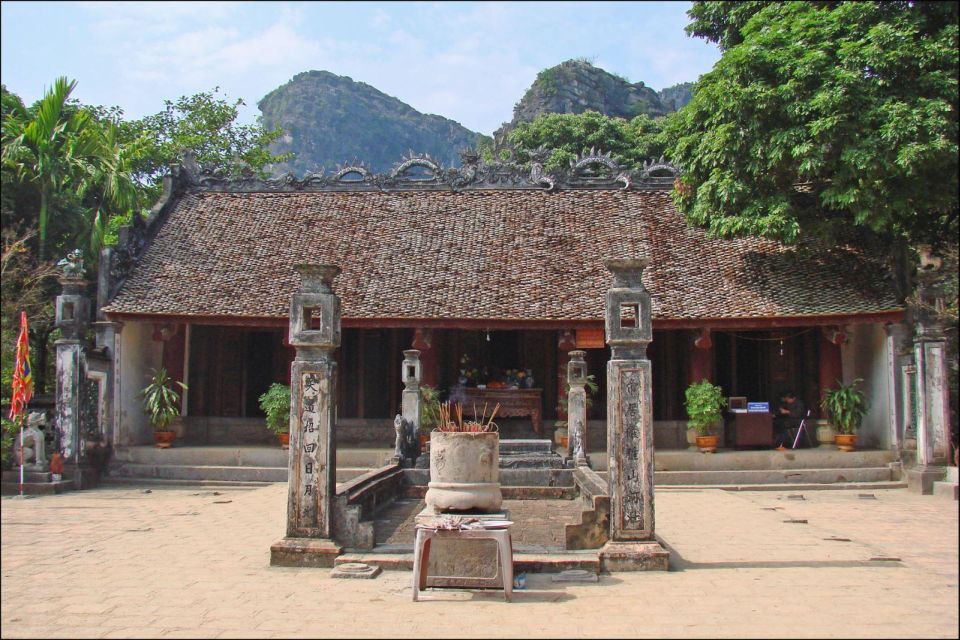 Incense Village-Tam Coc-Hoa Lu Small Group of 9 From Hanoi - Booking Information