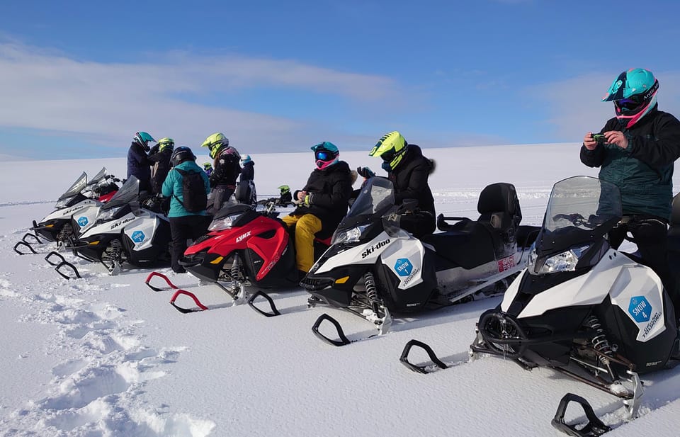 Into the Glacier: Snowmobile + Langjökull Ice Tunnel Combo - Tips for an Enjoyable Experience