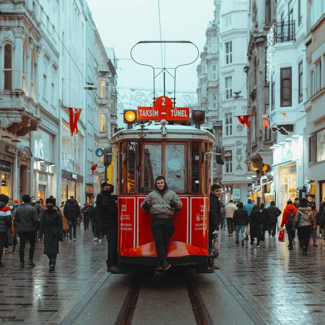 Istanbul: First-Day Walking Tour With Tea and Simit - Frequently Asked Questions