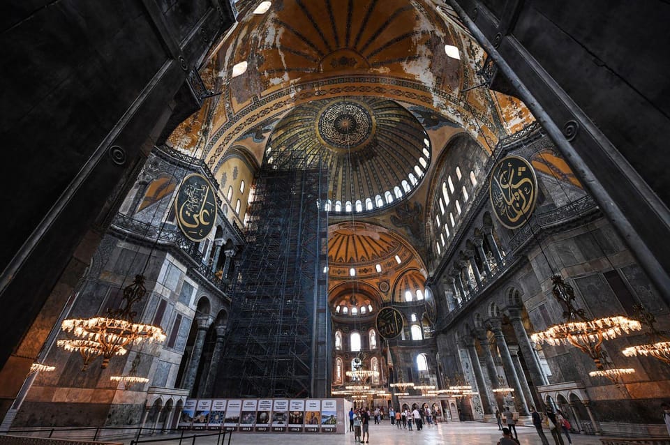 Istanbul: Topkapi Palace & Hagia Sophia Fast-Track Tour - Frequently Asked Questions