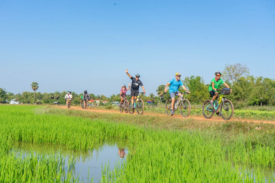 Kampong Phluk: Floating Village Bike Tour and Sunset Cruise - Inclusions and Amenities