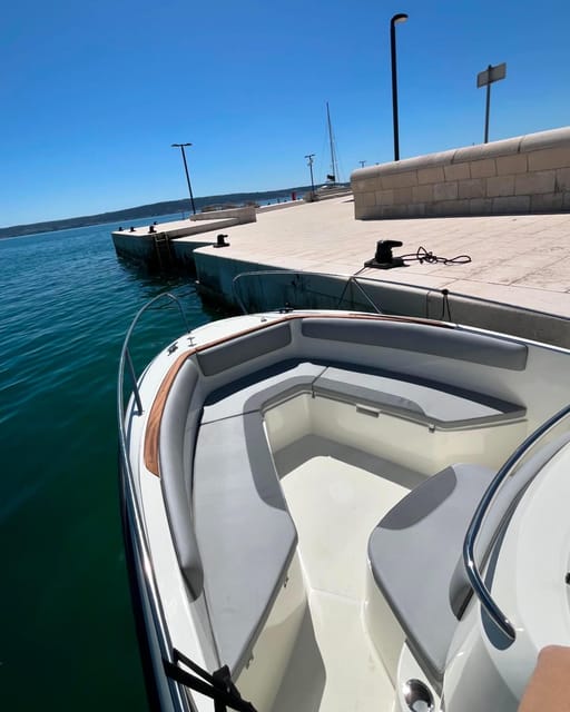 Kaštel Stari: Private Half Day Tour 3 Islands - Group Size and Payment Information