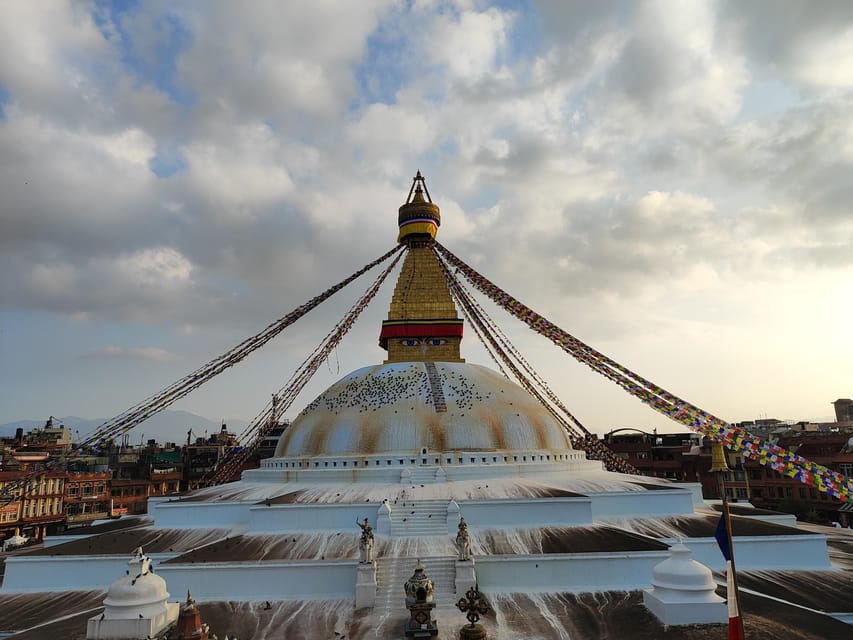 Kathmandu: 4-Days Unesco Sites & Wildlife Safari at Chitwan - Accommodations and Inclusions