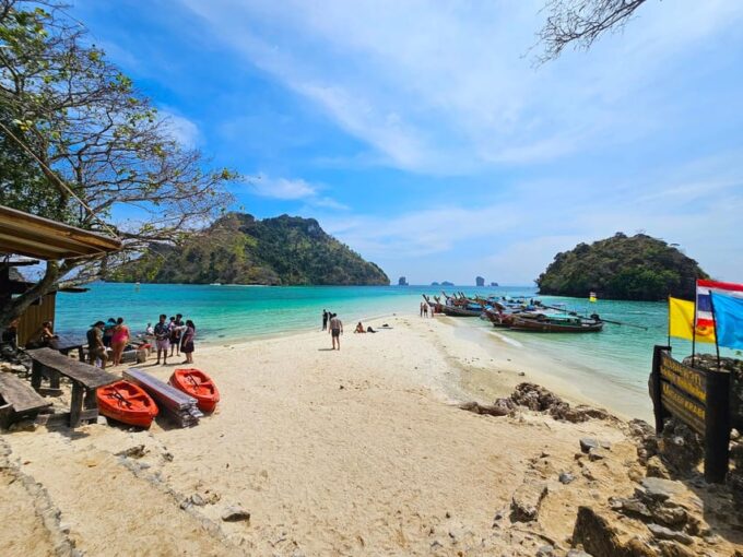 Krabi: Island Hopping Tour by Private Longtail Boat - Knowledgeable Local Captain