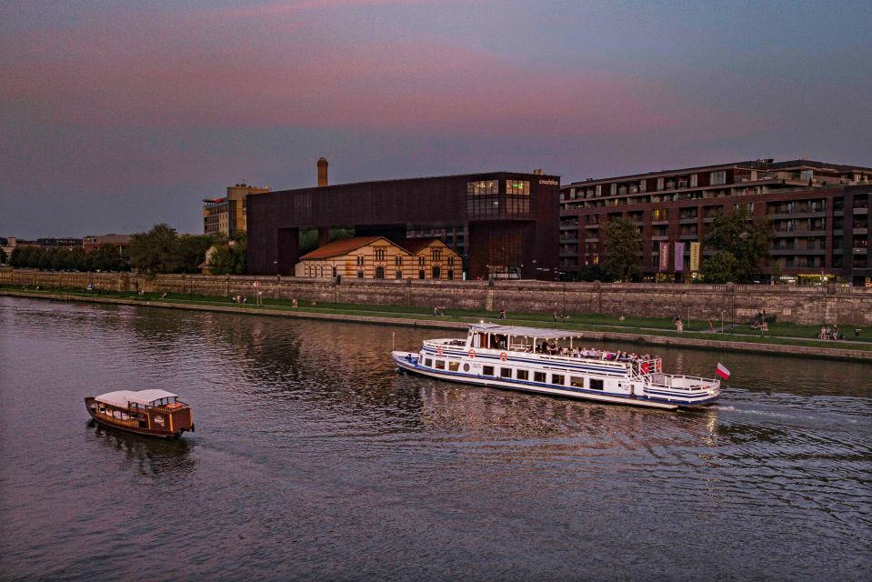 Krakow: Private Traditional Gondola Cruise - Frequently Asked Questions