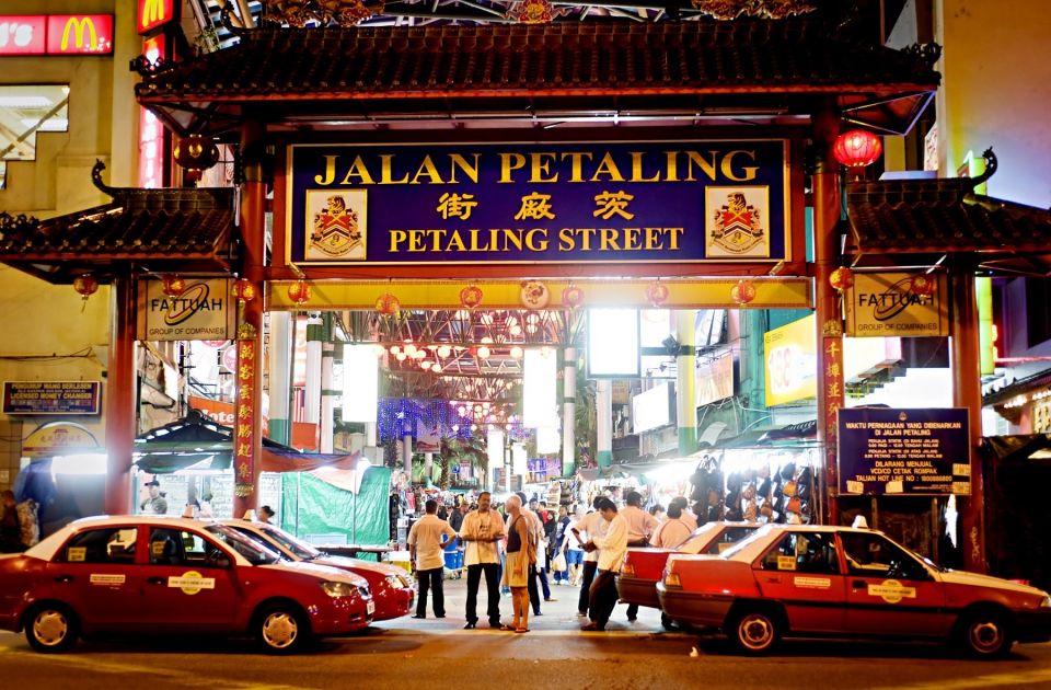 Kuala Lumpur: 4-Hour Authentic Local Markets & Event Tour - Booking Information and Policies