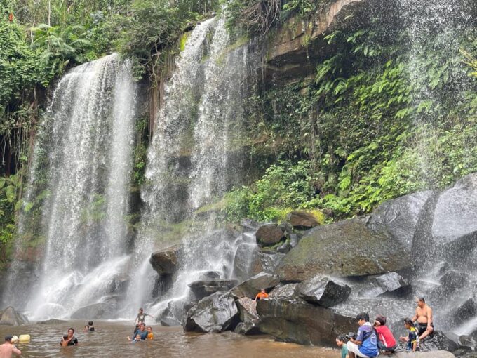 Kulen Waterfall and Beng Mealea Private Day Tour - Experience and Activities