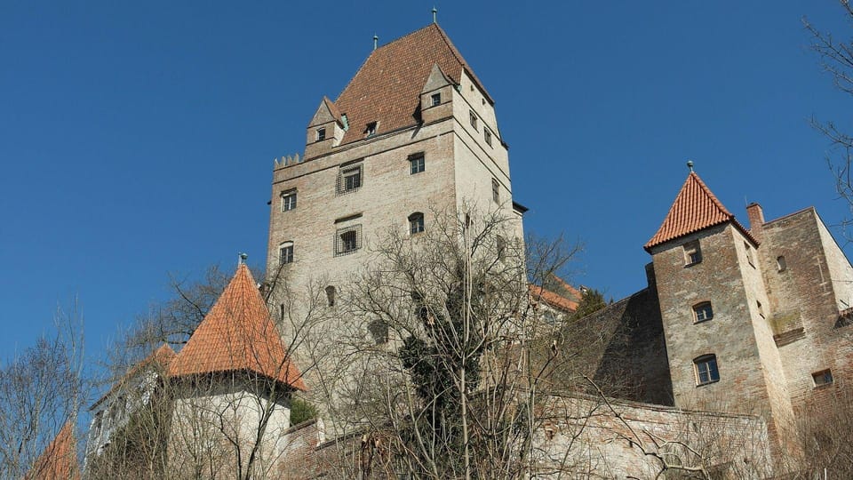 Landshut and Trausnitz Castle Private Guided Walking Tour - Tour Experience and Inclusions