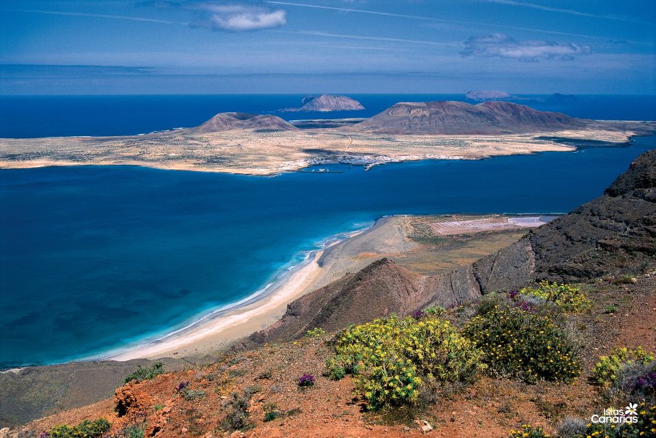 Lanzarote: Jameos Del Agua & North Island for Cruise Guests - Frequently Asked Questions