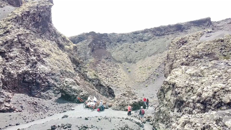 Lanzarote: On-Road Guided Buggy Volcano Tour - Hotel Pickup and Drop-off Service