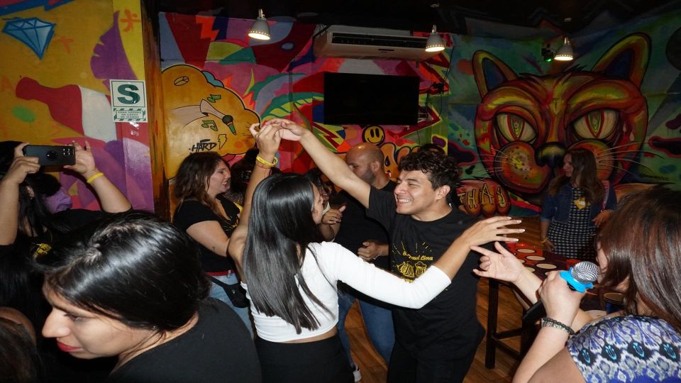 Lima: Party Night Tour in Miraflores - Booking and Cancellation Policies