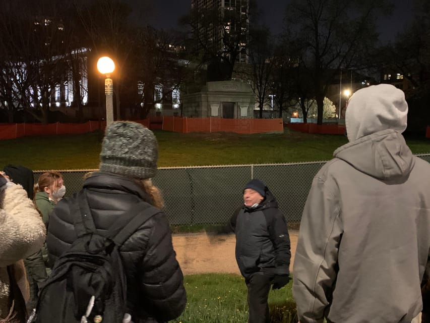 Lincoln Park Haunted History Walking Ghost Tour - Haunting Encounters in Lincoln Park