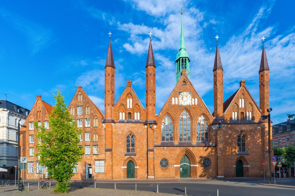 Lübeck From Hamburg 1-Day Private Trip by Train - Customizable Tour Options Available