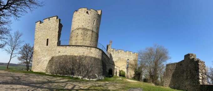 Lyon: Self-Guided Hike off the Beaten Track (Train & Picnic) - Booking and Availability