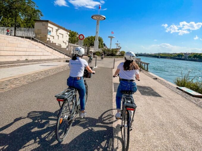 Lyon: The Grand Tour by Bike - Private Tour Options Available