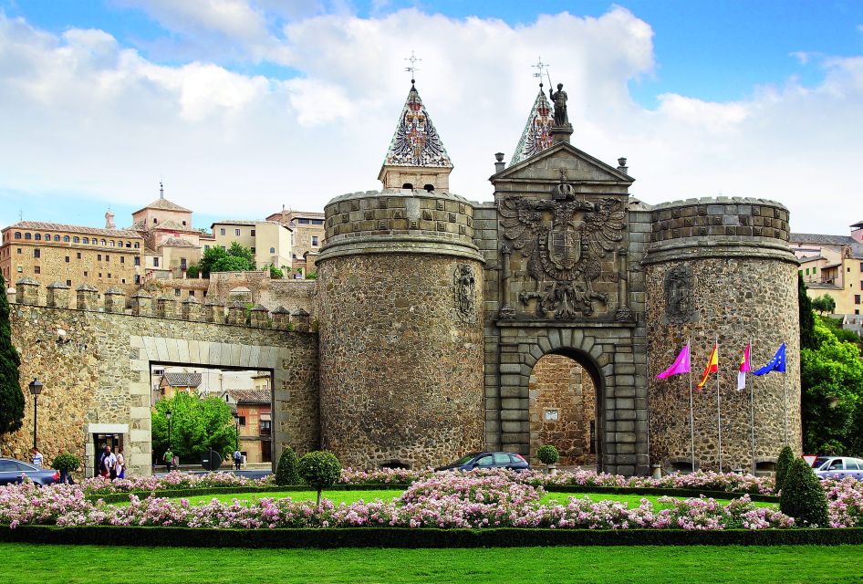 Madrid: Guided Tour of Toledo With Cathedral Visit - Transportation and Scenic Stops