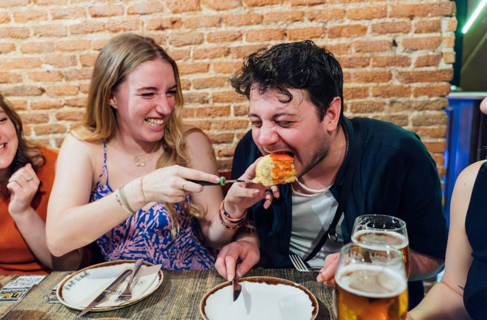 Madrid Tipsy Tapas Guided Food Tour With Dinner - Meeting the Guide