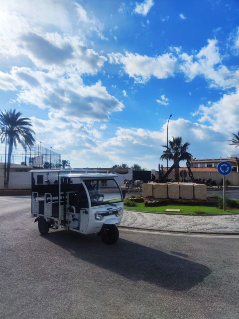 Málaga TukTuk Tour_Essential - Getting to the Starting Point