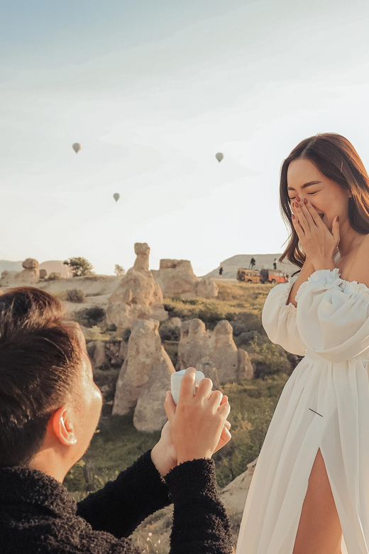 Marriage Proposal Surprise With Breakfast Balloons - Booking and Cancellation Policy