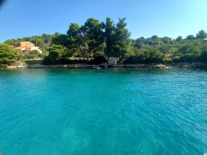 Meeting Point: Obala Kneza Branimira 27A - Visiting Ugljan Island